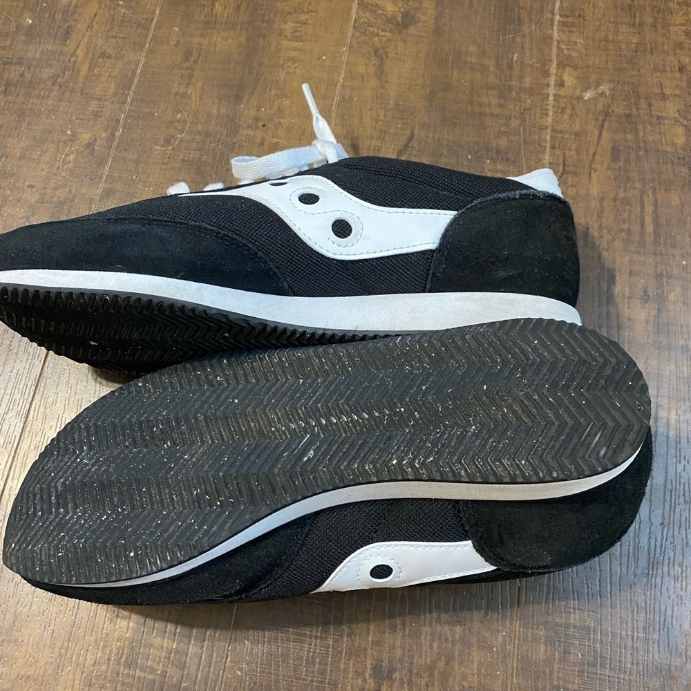 Saucony  Hornet black and white sneakers - Picture 7 of 11